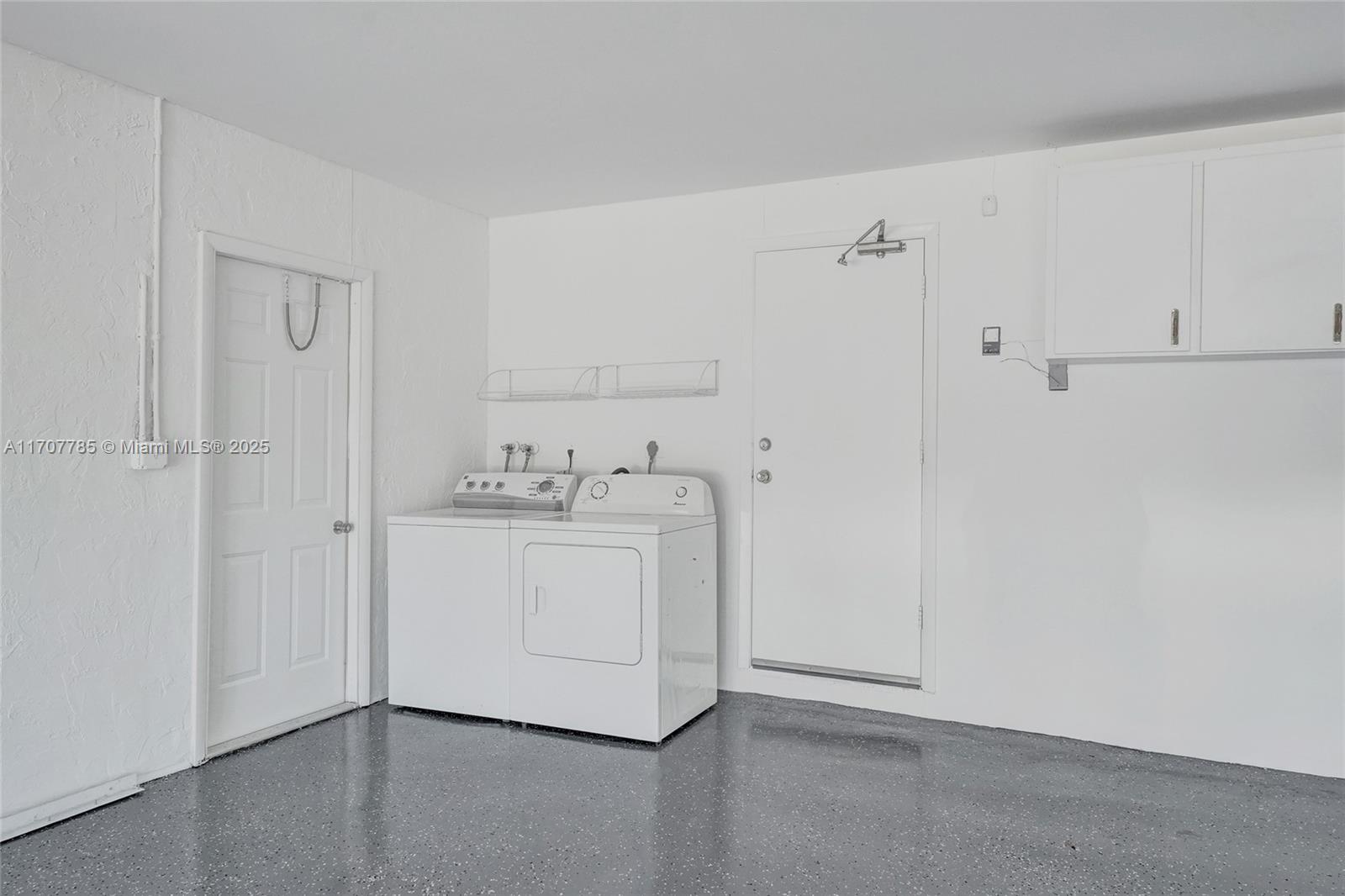 BRENTWOOD PARK - Residential