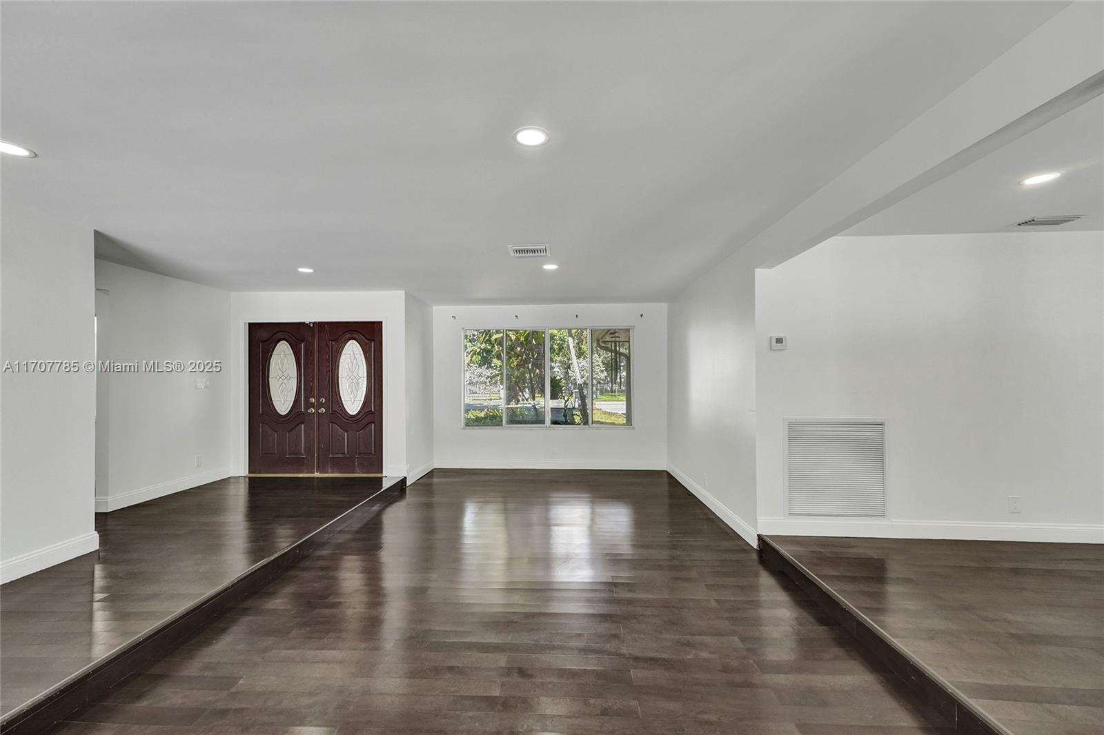 BRENTWOOD PARK - Residential