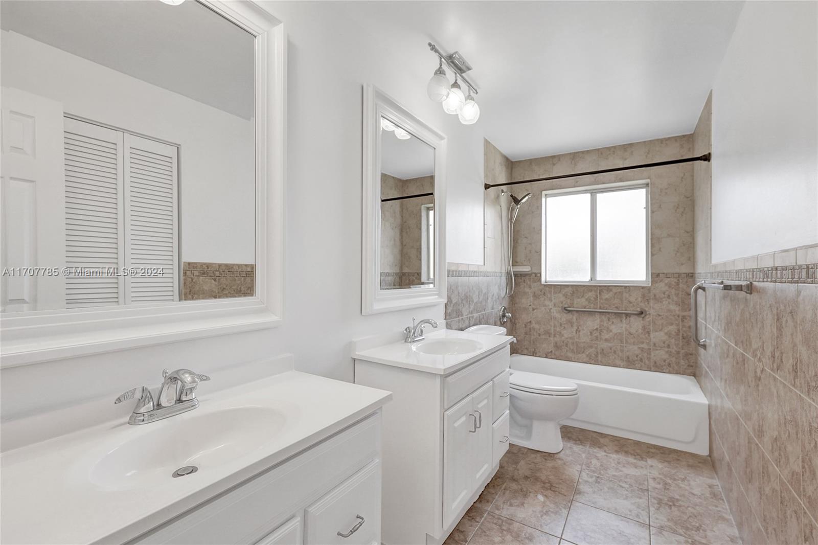 BRENTWOOD PARK - Residential