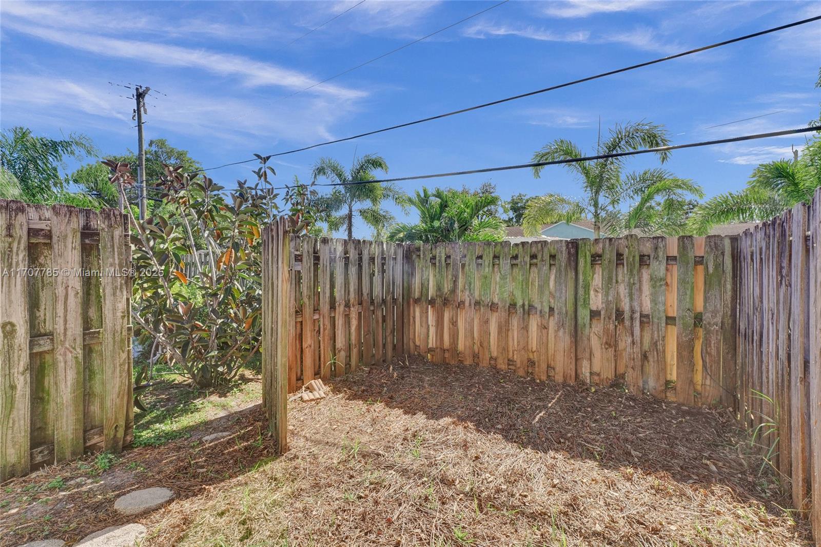 BRENTWOOD PARK - Residential