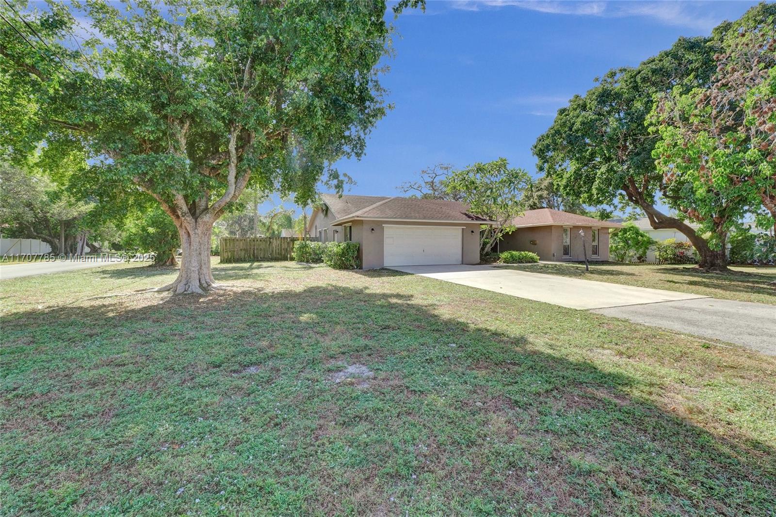 BRENTWOOD PARK - Residential