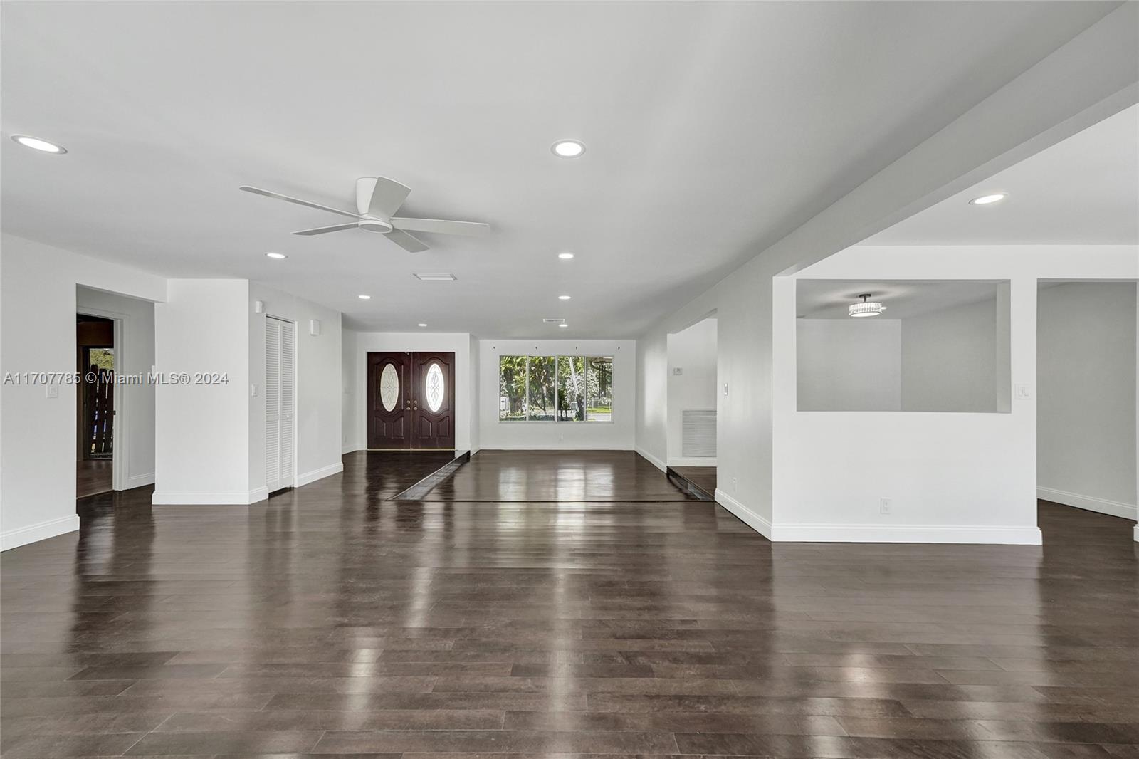 BRENTWOOD PARK - Residential