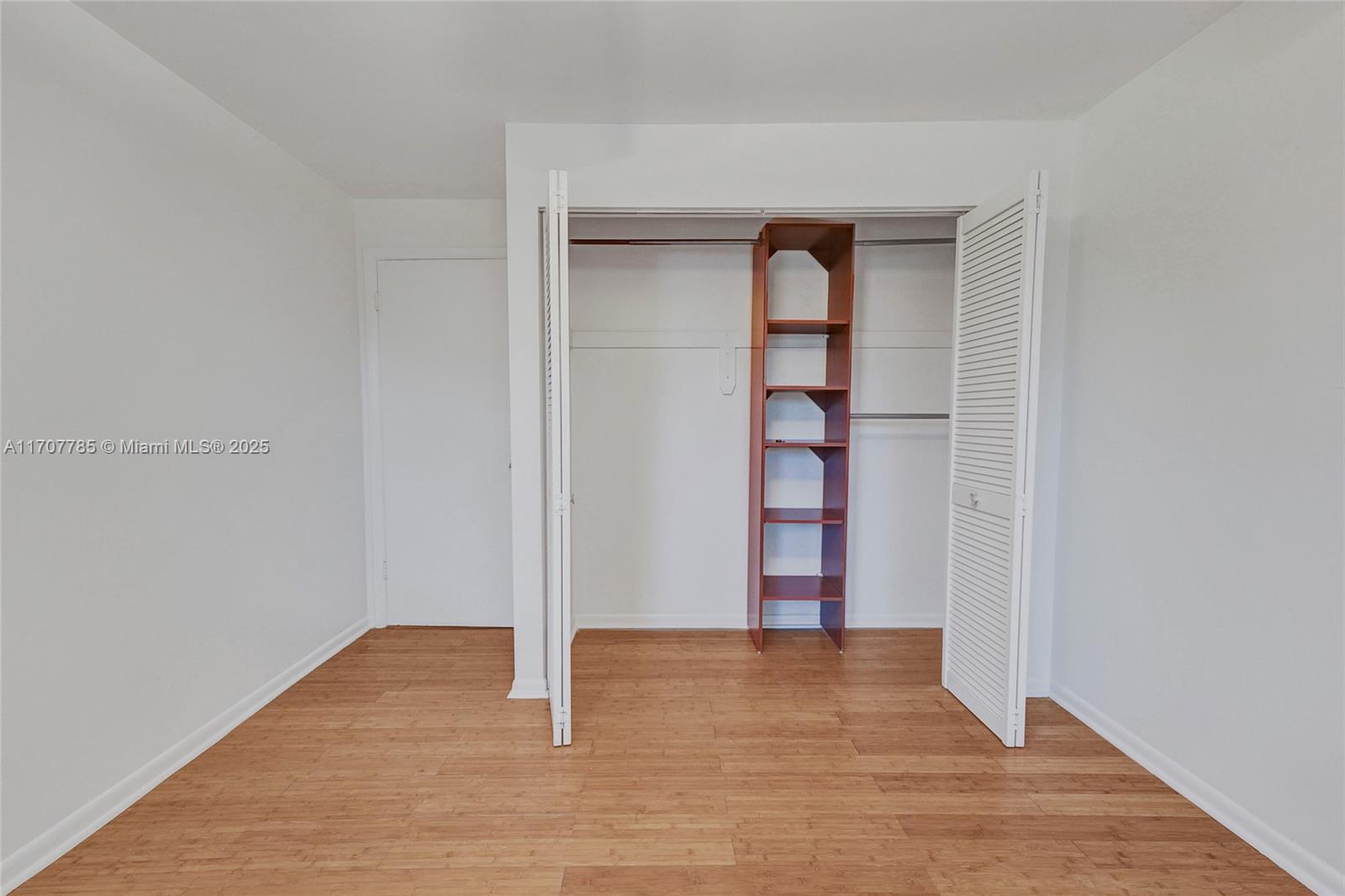 BRENTWOOD PARK - Residential