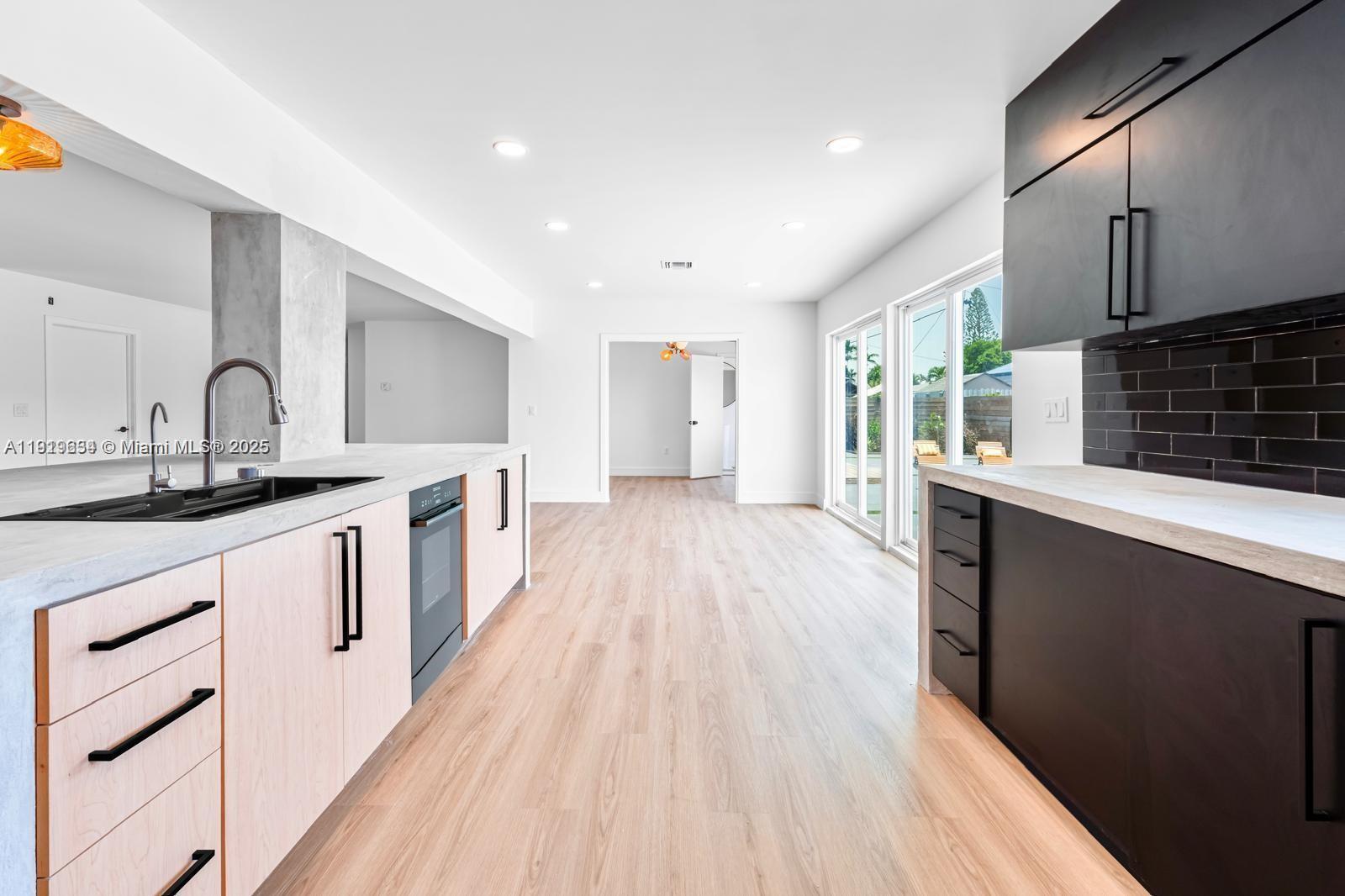 IVES ESTATES SEC 1 - Residential