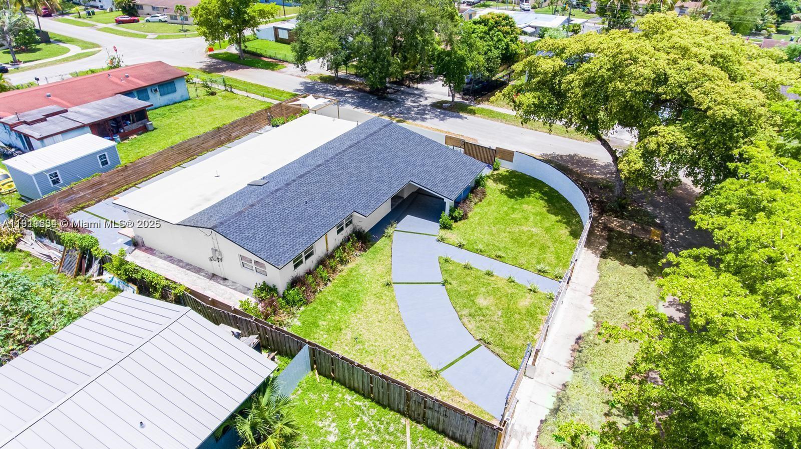 IVES ESTATES SEC 1 - Residential