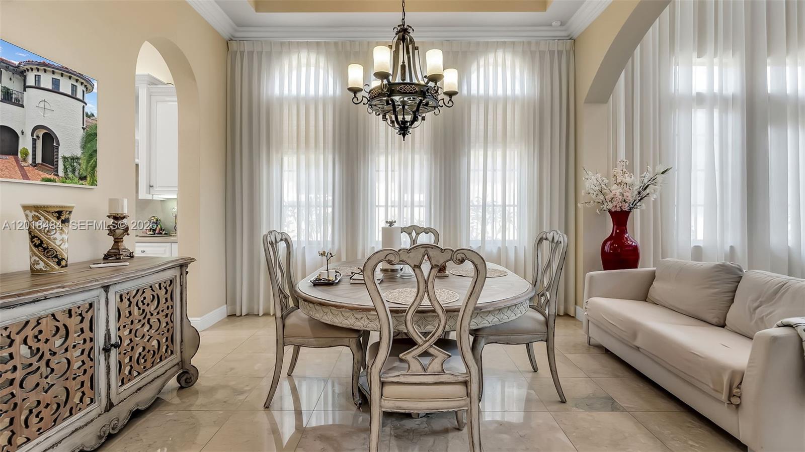 PARKLAND GOLF AND COUNTRY - Residential