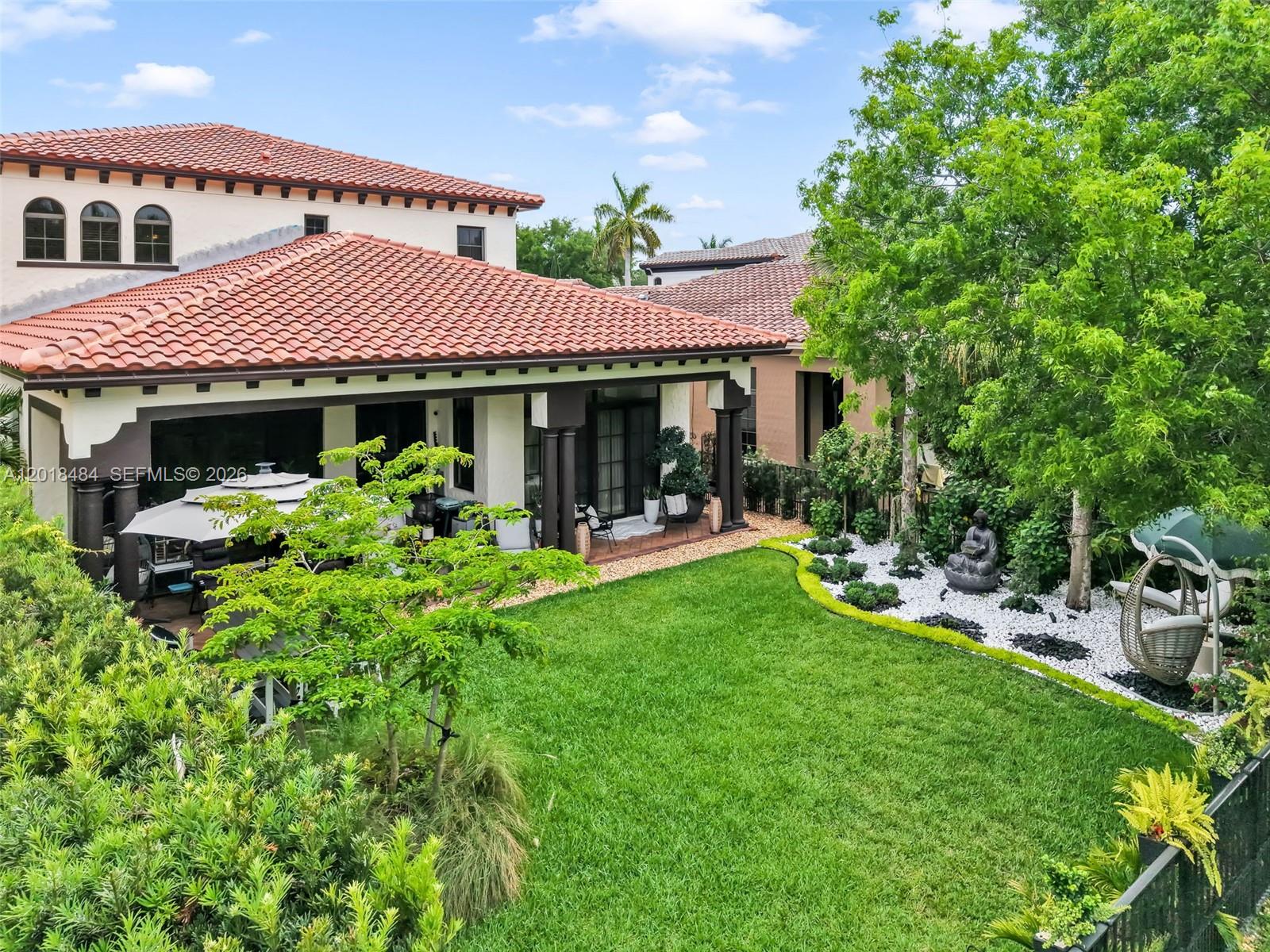 PARKLAND GOLF AND COUNTRY - Residential