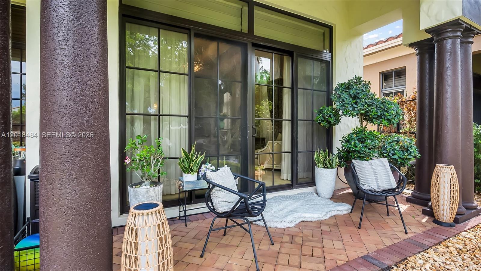 PARKLAND GOLF AND COUNTRY - Residential