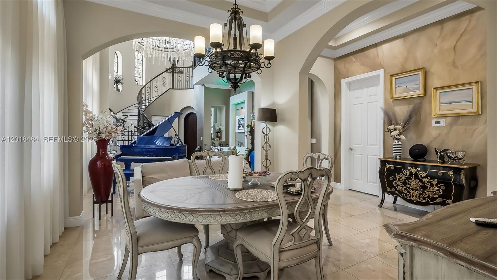 PARKLAND GOLF AND COUNTRY - Residential