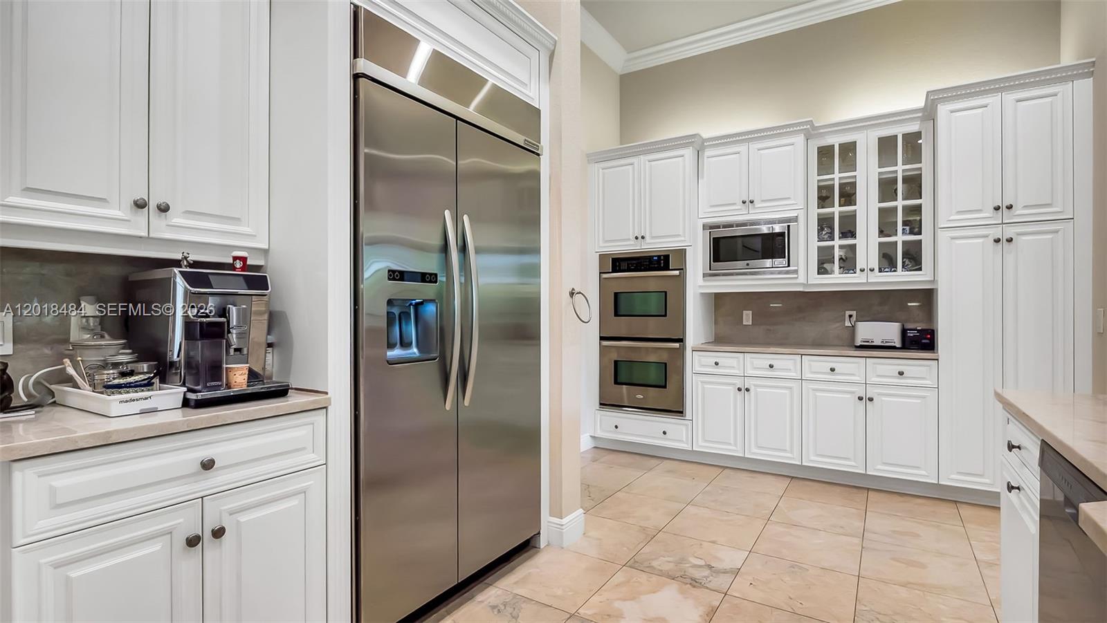 PARKLAND GOLF AND COUNTRY - Residential