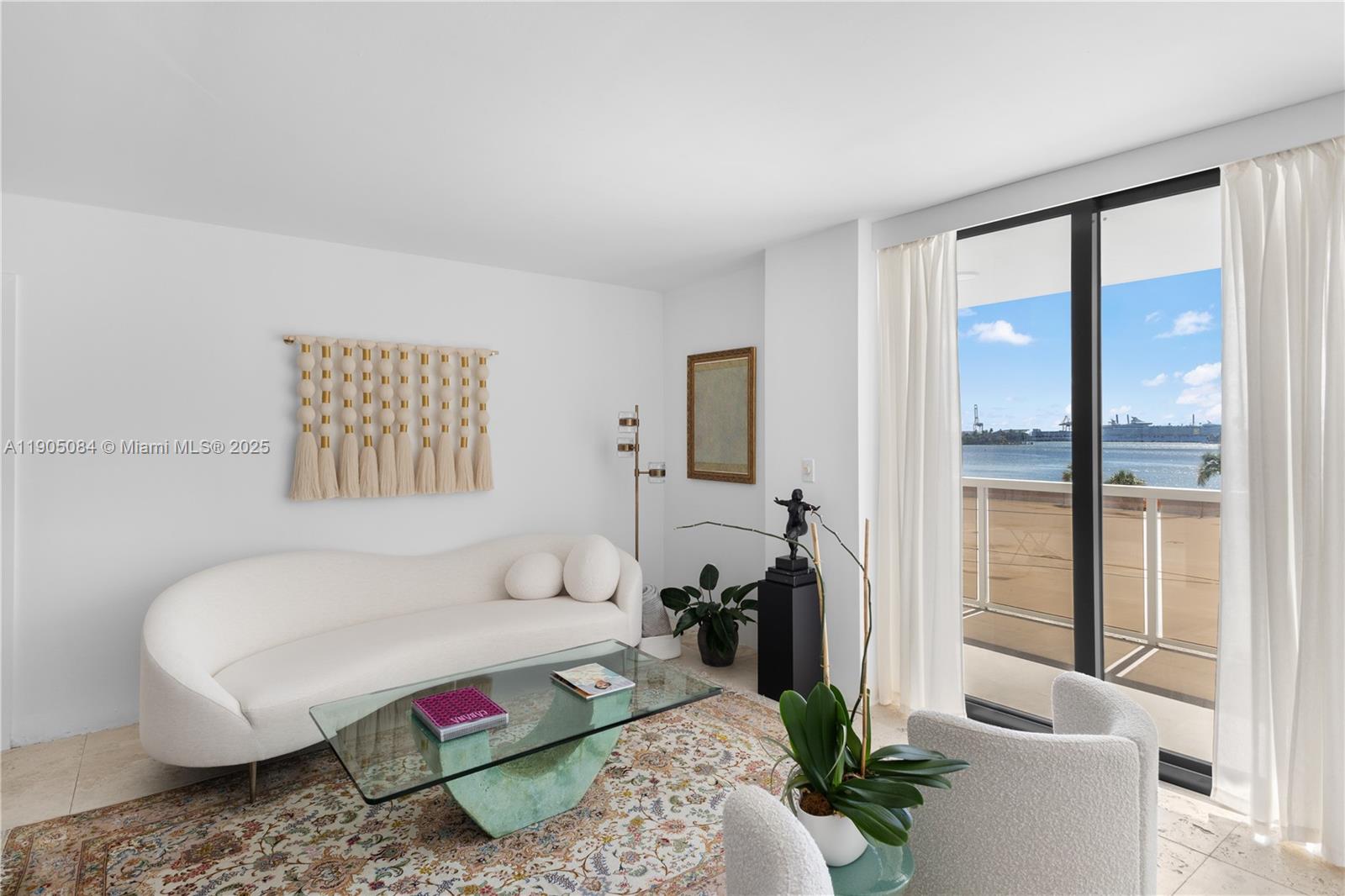 LINCOLN SUB - Residential Lease