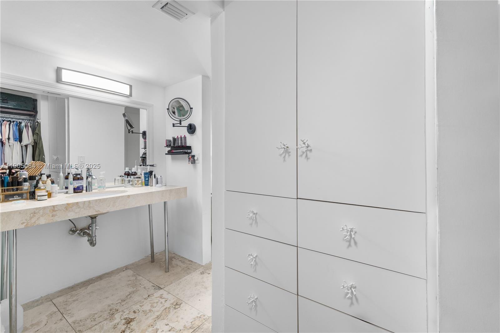 LINCOLN SUB - Residential Lease