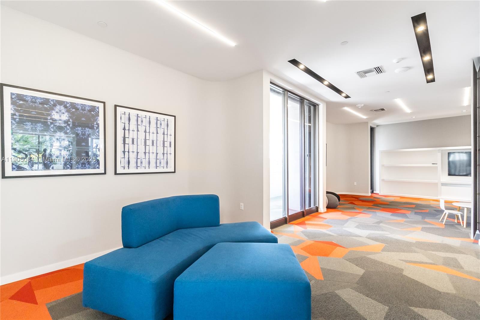 LINCOLN SUB - Residential Lease