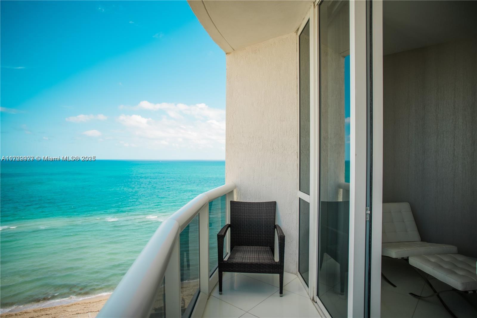 15811 Collins Ave 1404