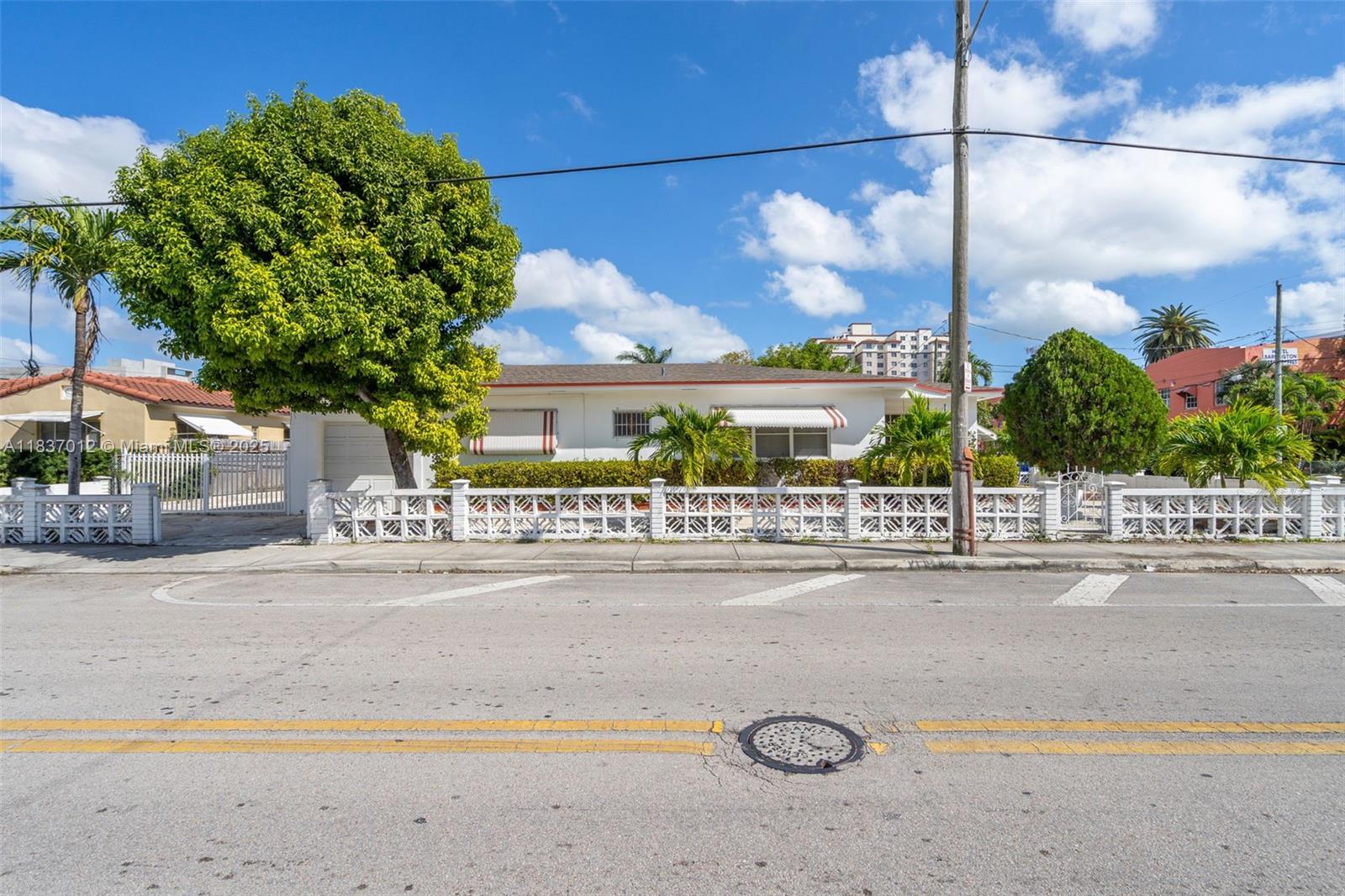 201 NW 14th Ave