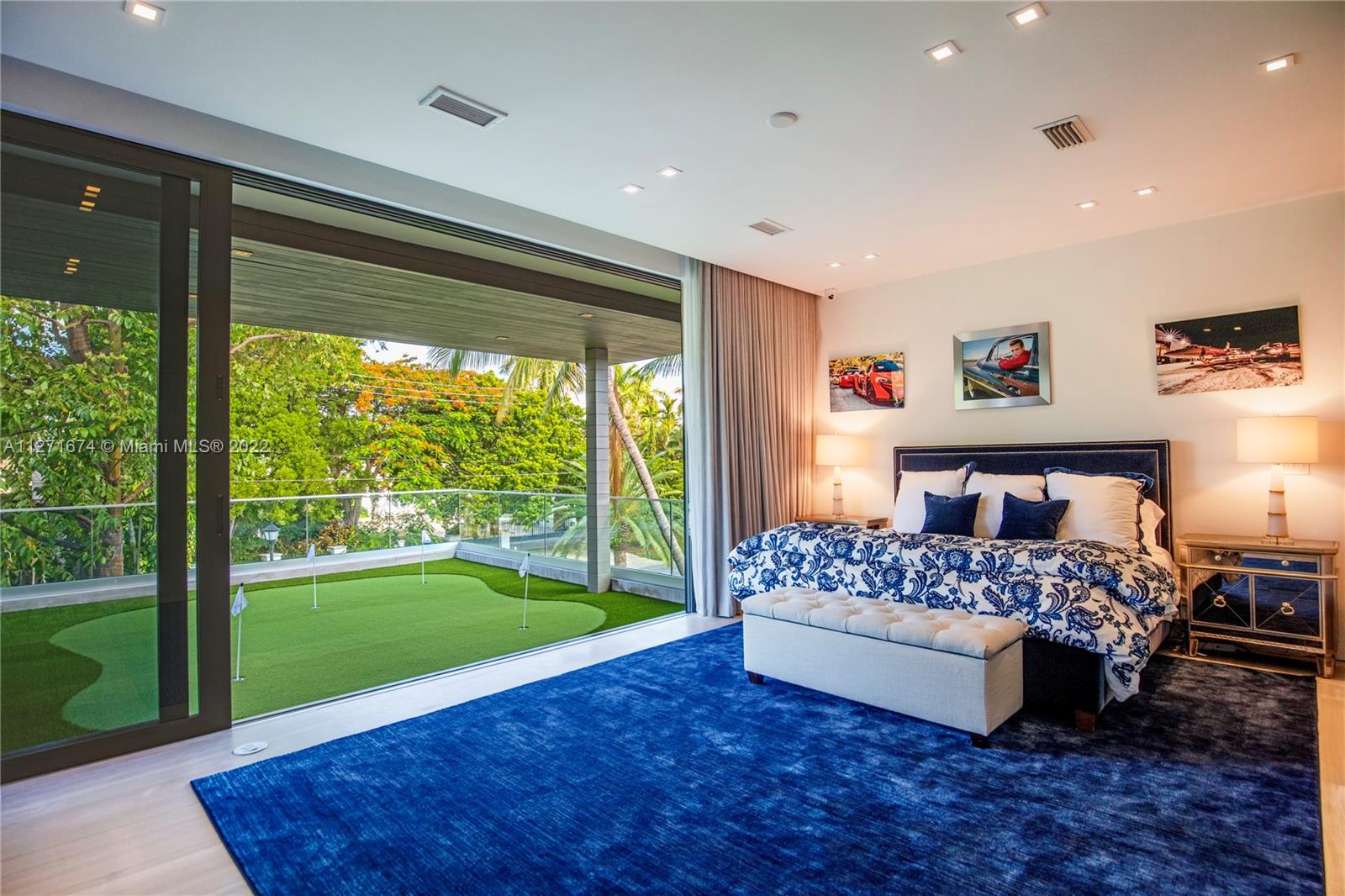 LA GORCE GOLF SUB - Residential