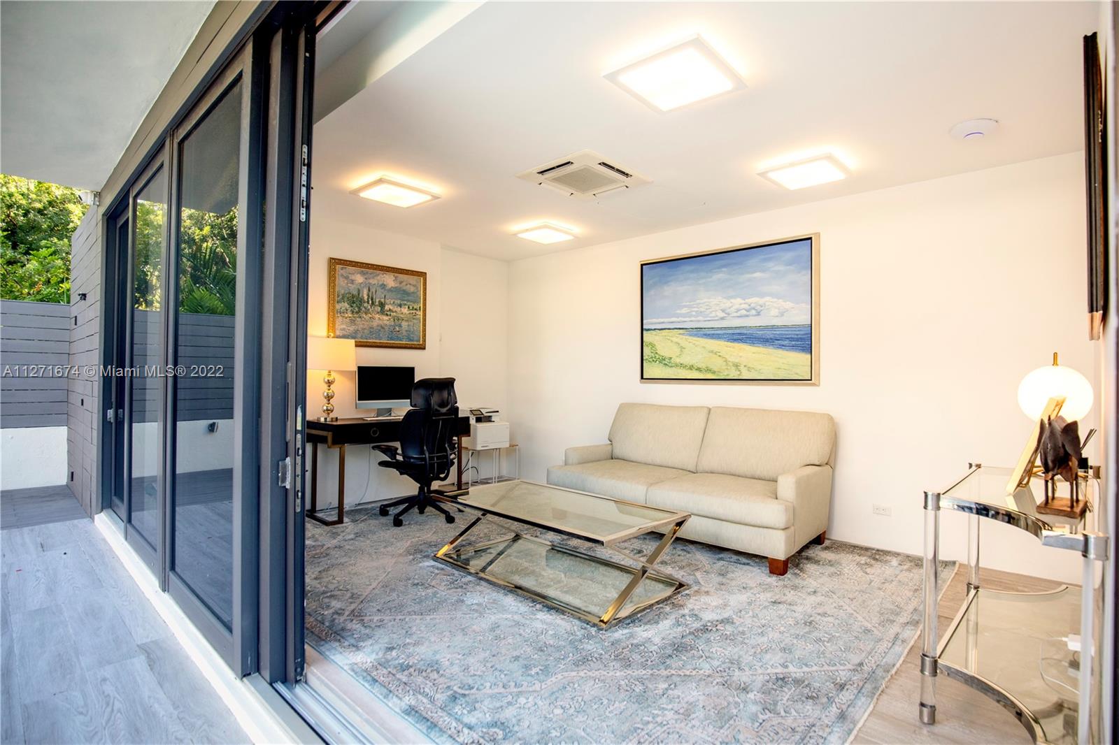 LA GORCE GOLF SUB - Residential