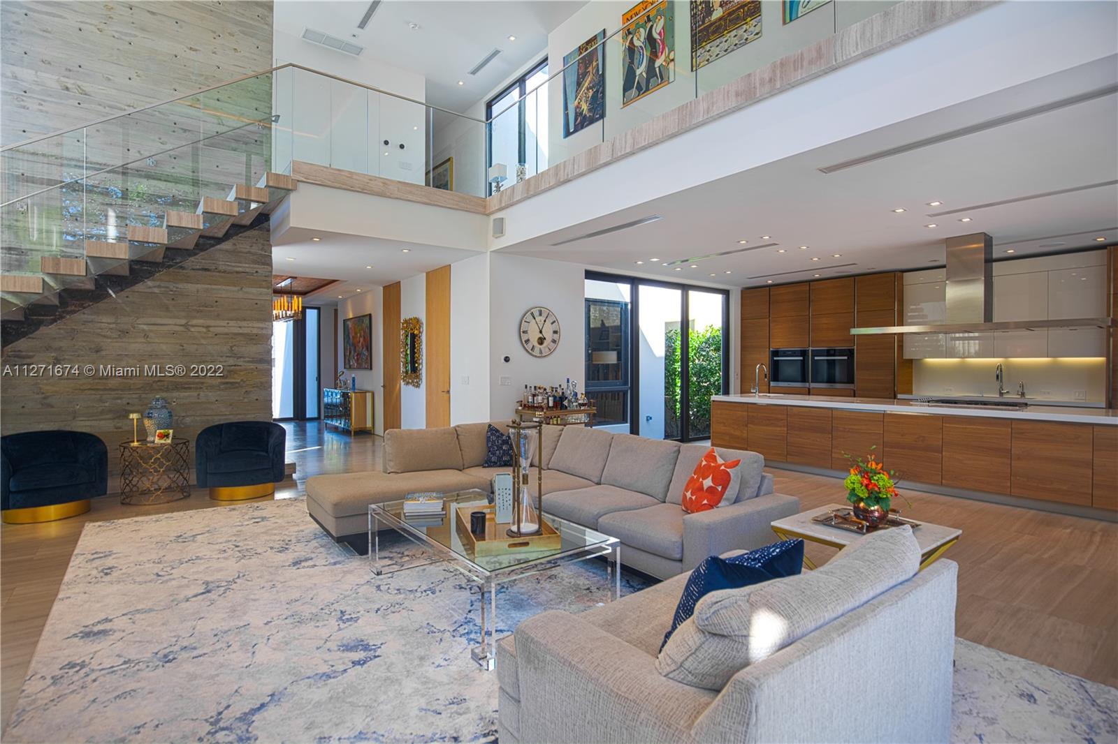 LA GORCE GOLF SUB - Residential