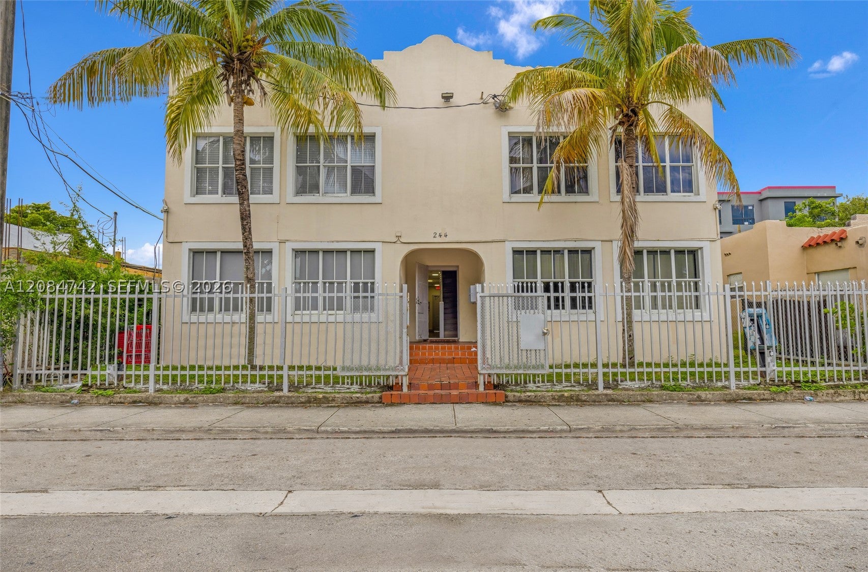 244 NW 34th St