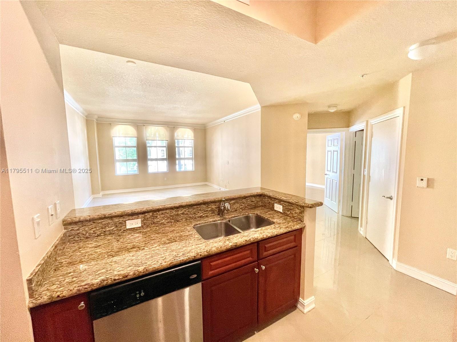 Rental Property at 3001 Ne 185th St 238, Aventura, Miami-Dade County, Florida - Bedrooms: 1 
Bathrooms: 1  - $2,350 MO.