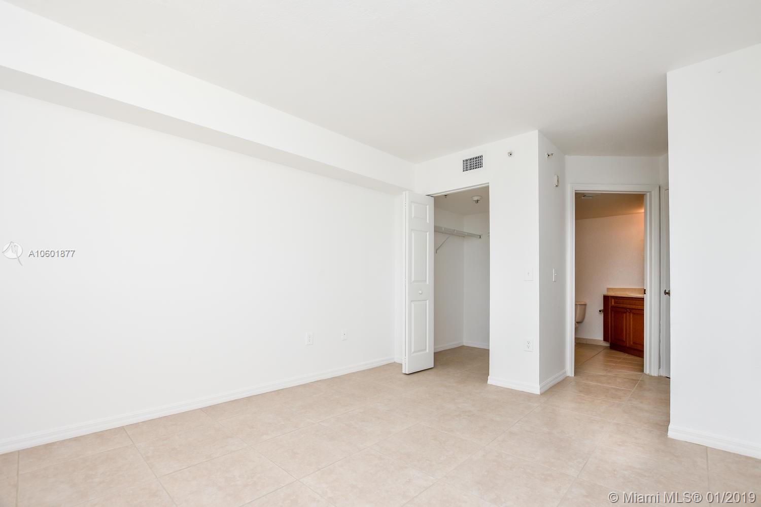 THE OAKS IN NORTH MIAMI C - Residential Lease