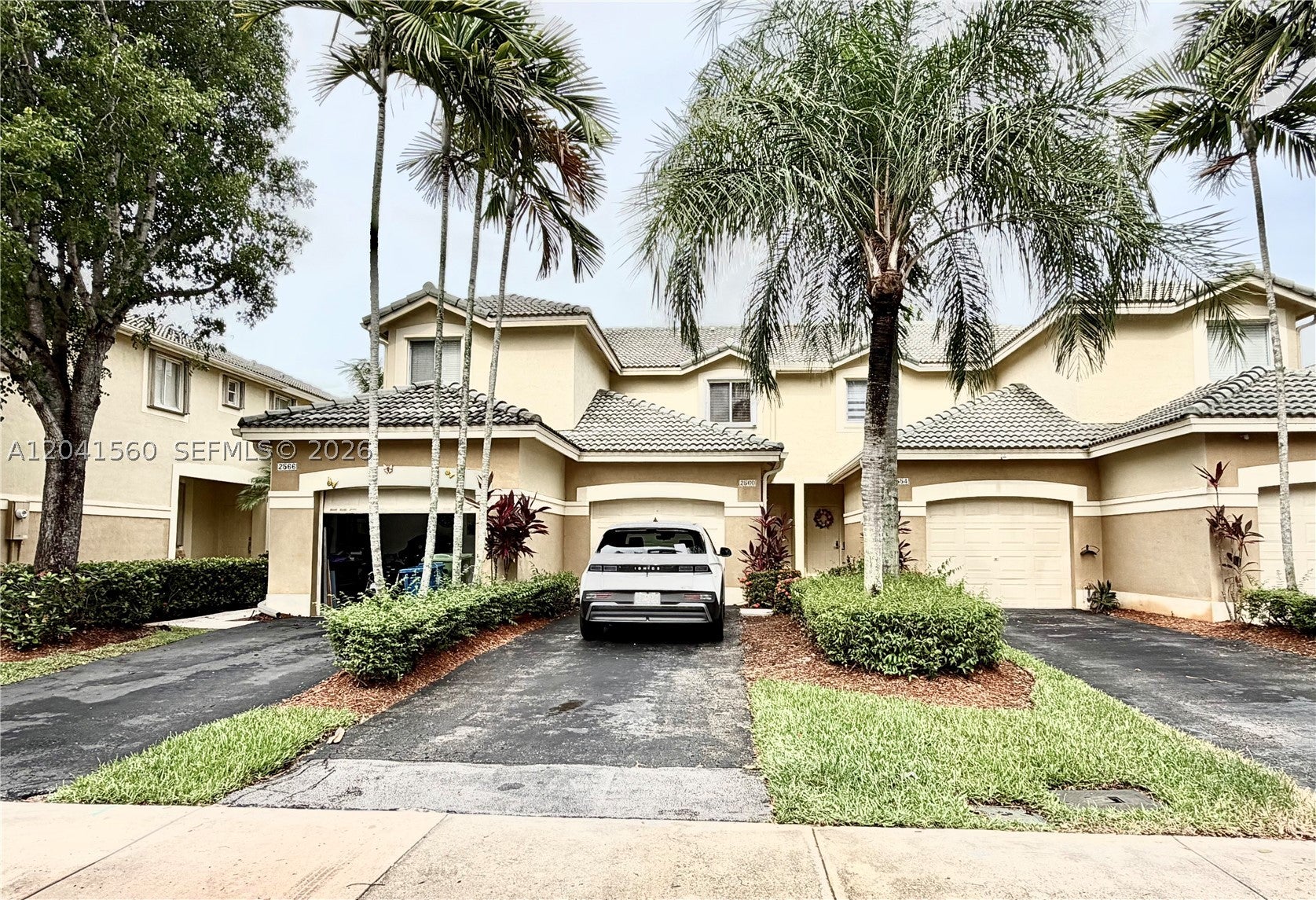 2560 Cordoba Bnd 2560 - Image 1