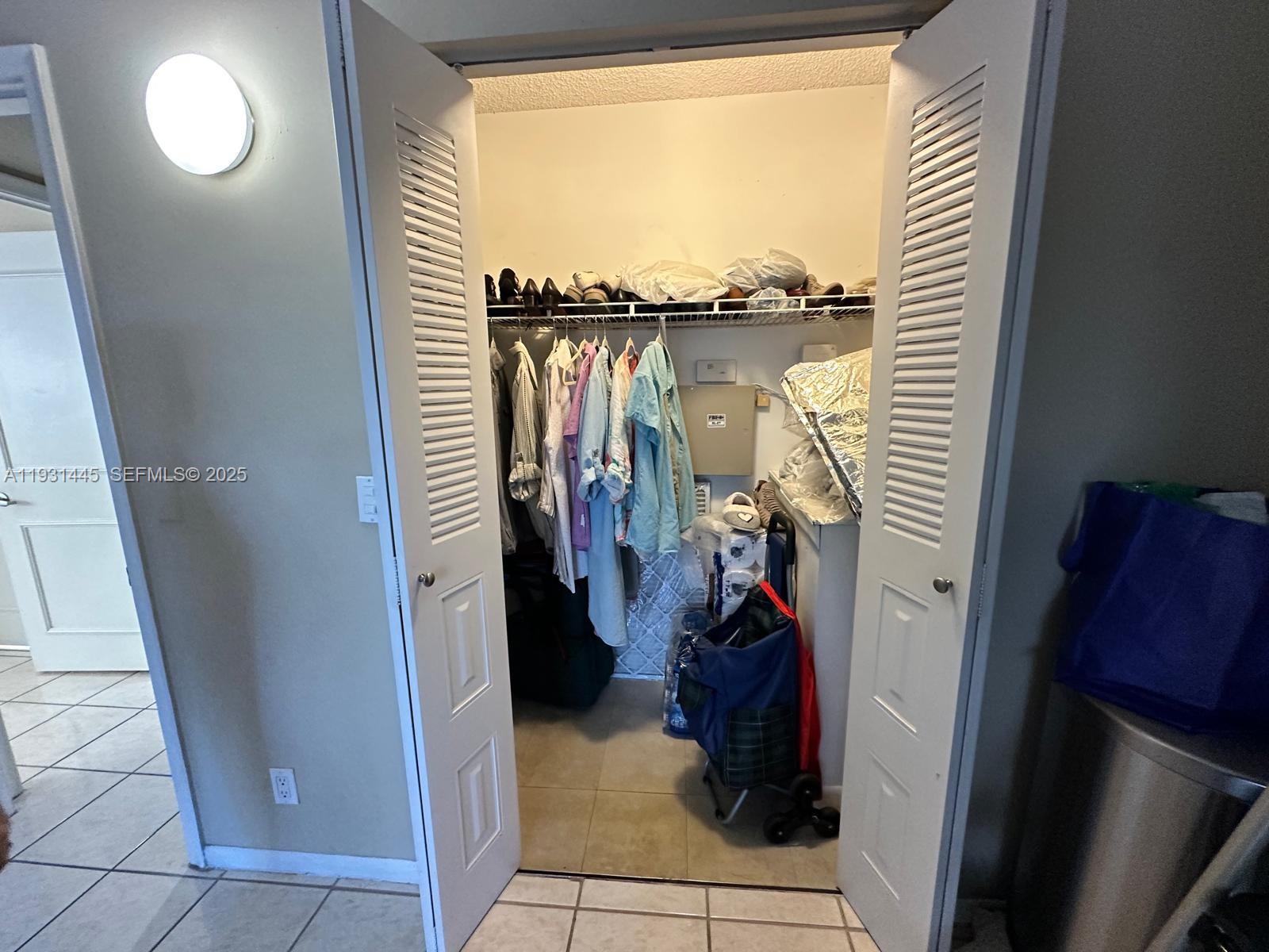 NEW HAMPTON AT CENTURY VI - Residential