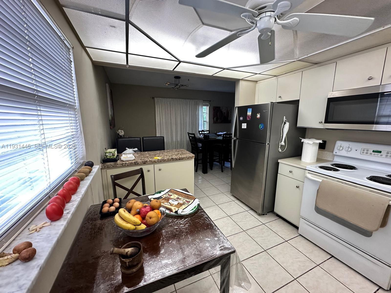 NEW HAMPTON AT CENTURY VI - Residential