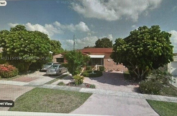 275 W 61ST ST, HIALEAH, FL 33012 - Image 06c54aaeff2d2f1e4fbbf8f11edcc622/1462868940