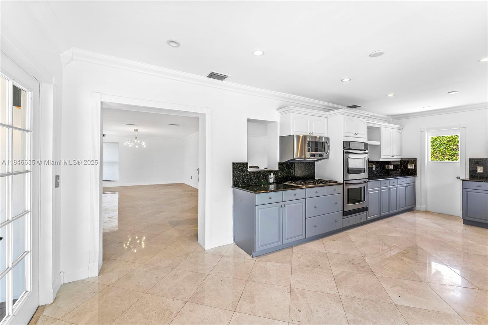 GOLDEN ISLES - Residential