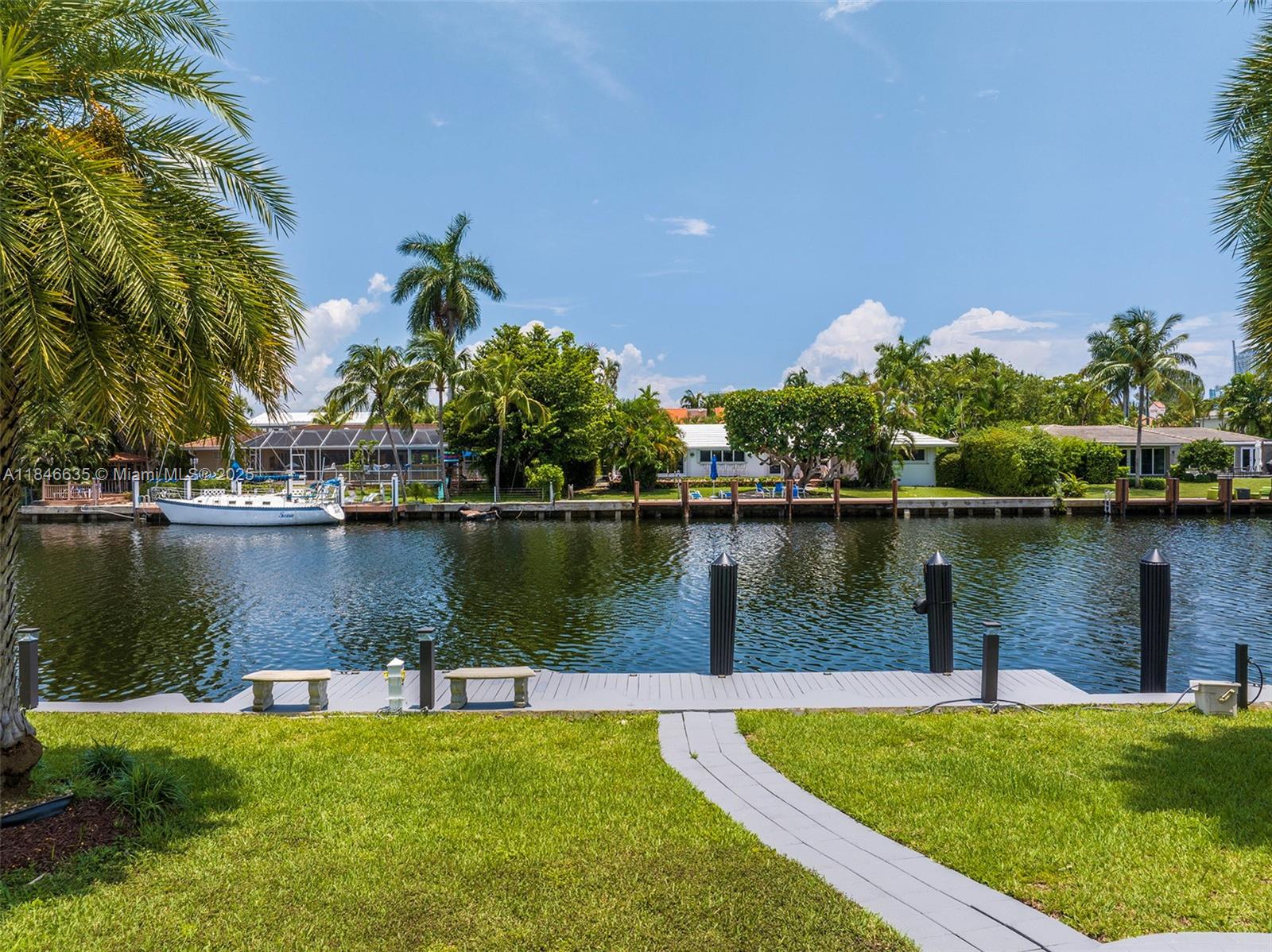 GOLDEN ISLES - Residential
