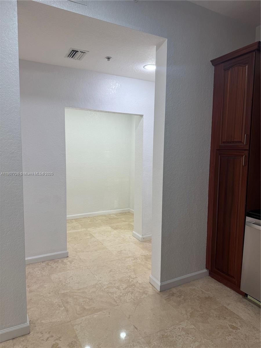 PARK PLACE CONDO - Residential