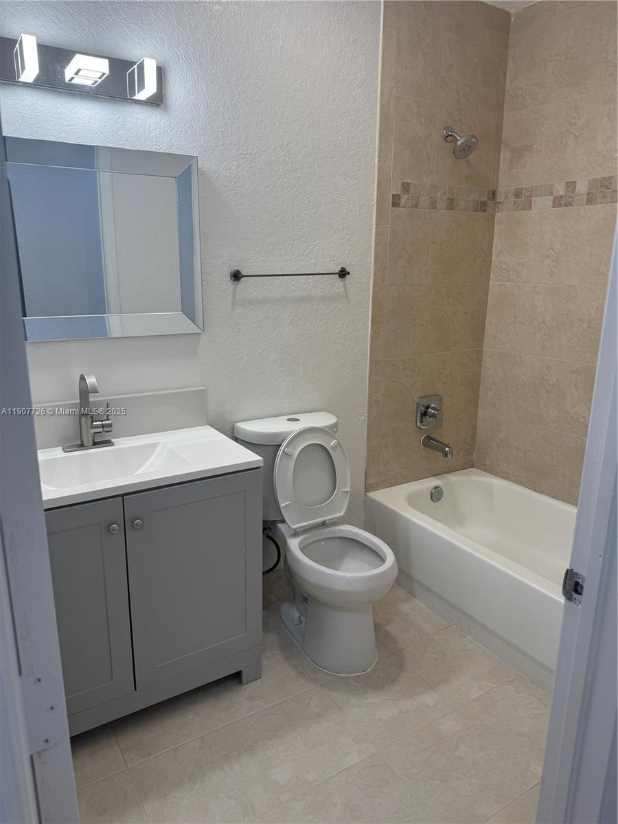 PARK PLACE CONDO - Residential