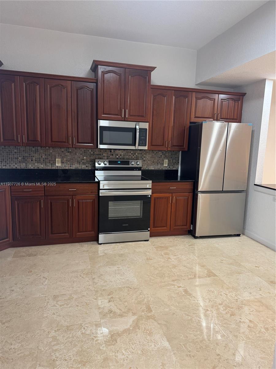 PARK PLACE CONDO - Residential