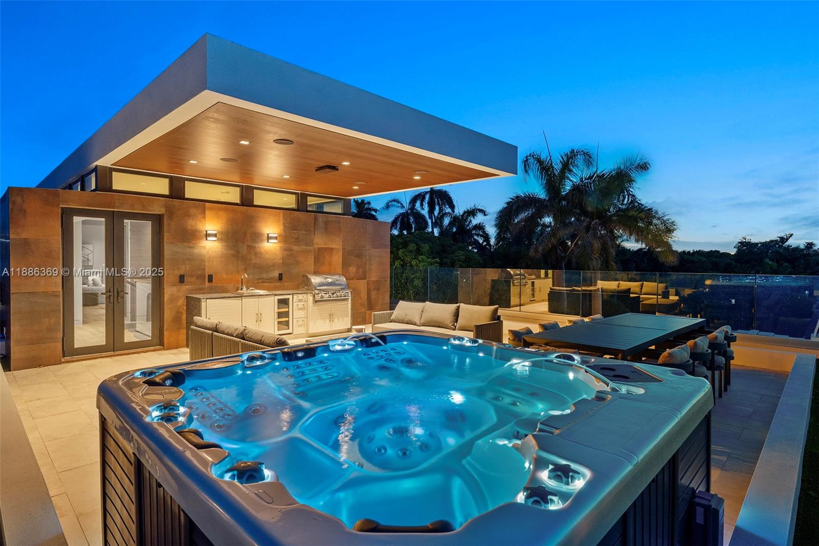 LAS OLAS BY THE SEA EXT - Residential Lease