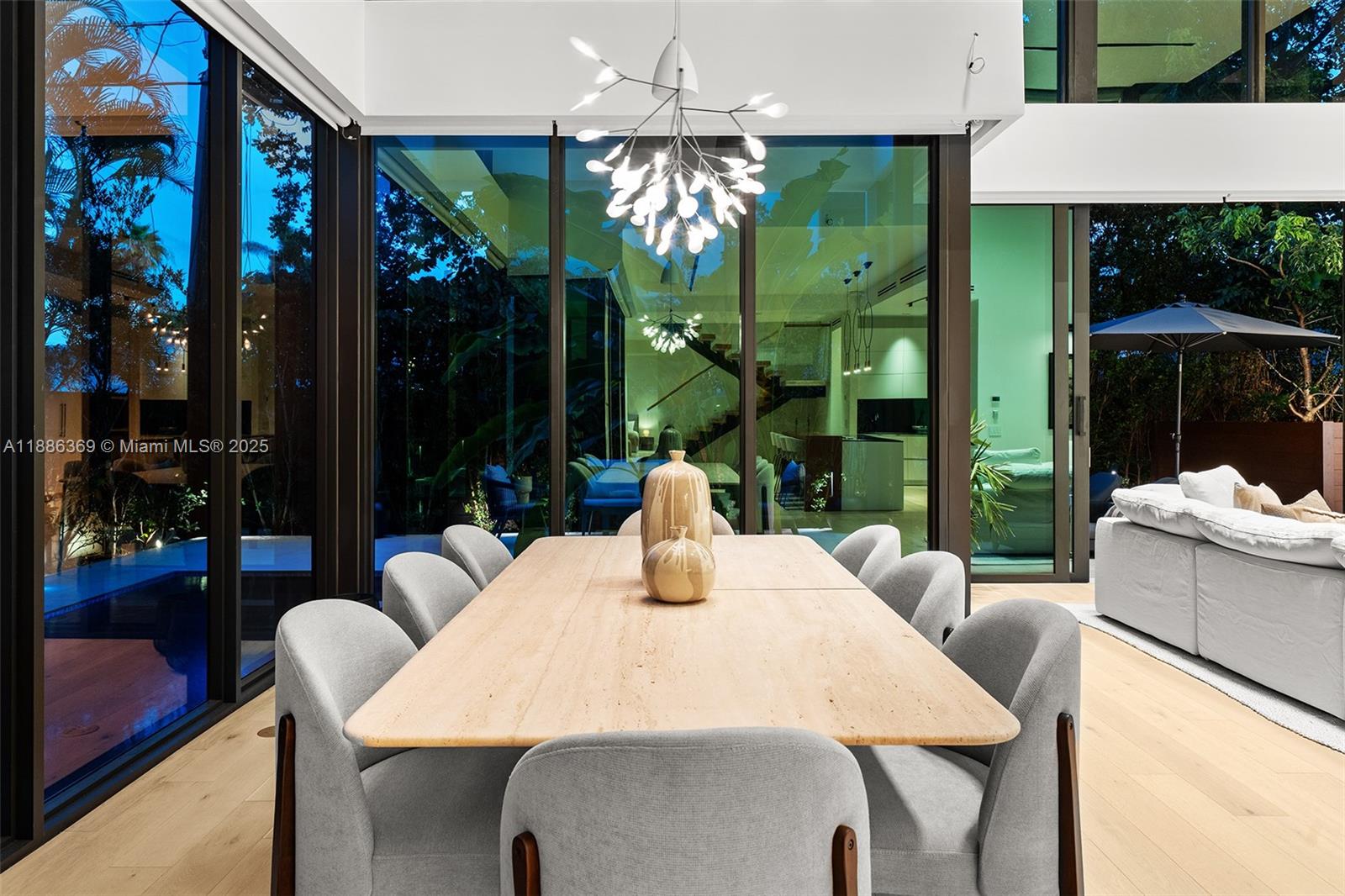 LAS OLAS BY THE SEA EXT - Residential Lease