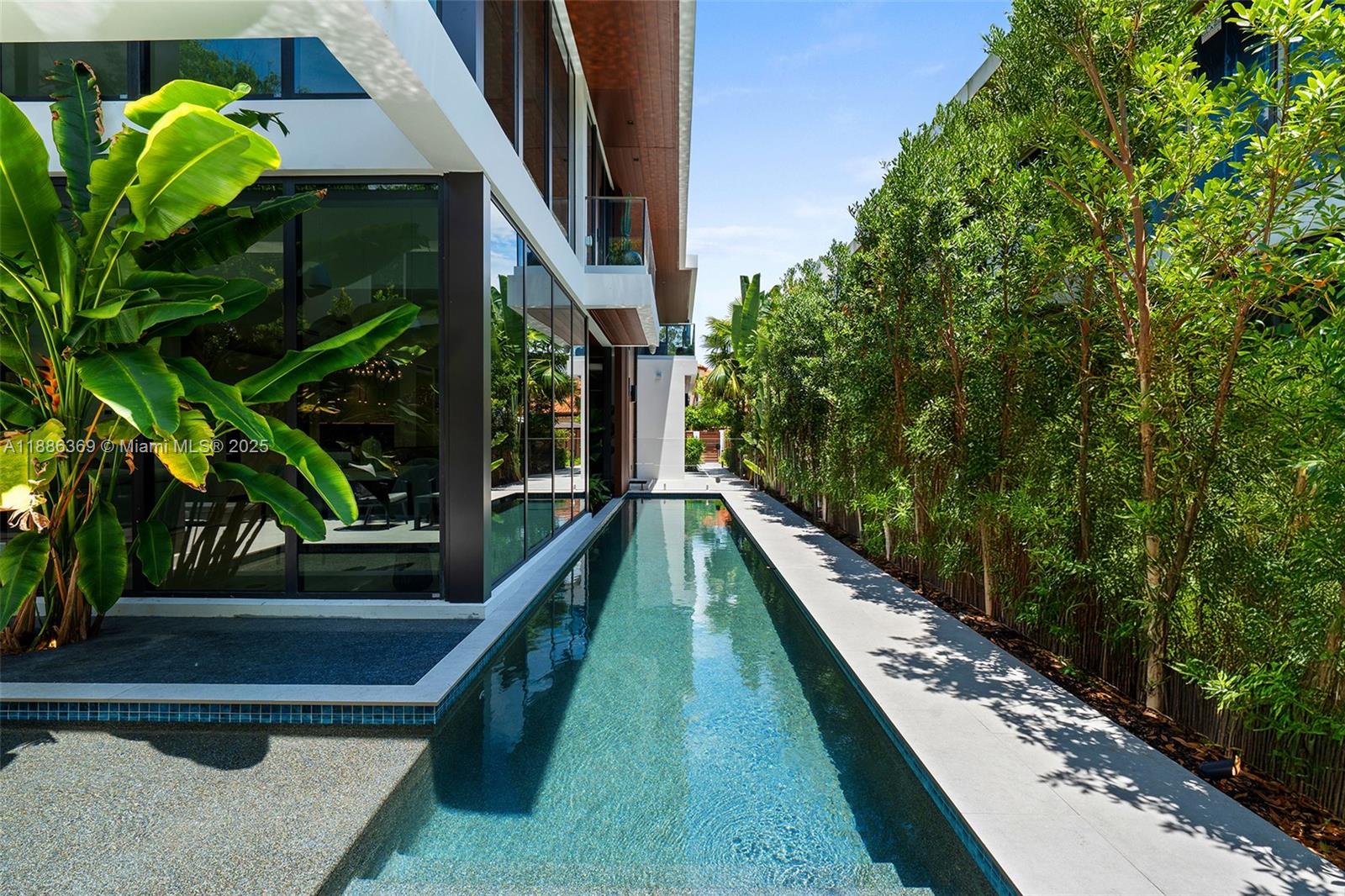 LAS OLAS BY THE SEA EXT - Residential Lease