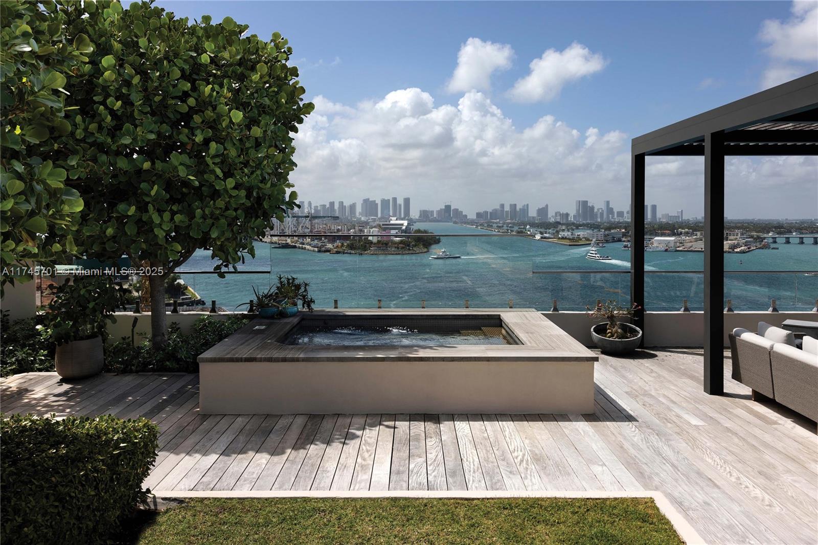 PALAZZO DEL SOL/DELLA LUN - Residential
