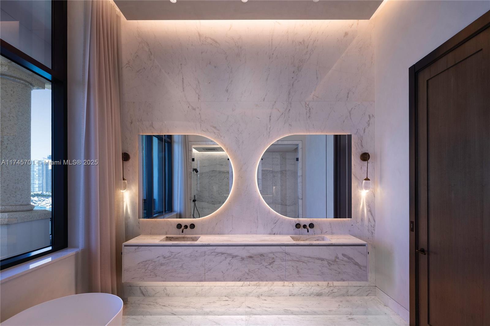 PALAZZO DEL SOL/DELLA LUN - Residential