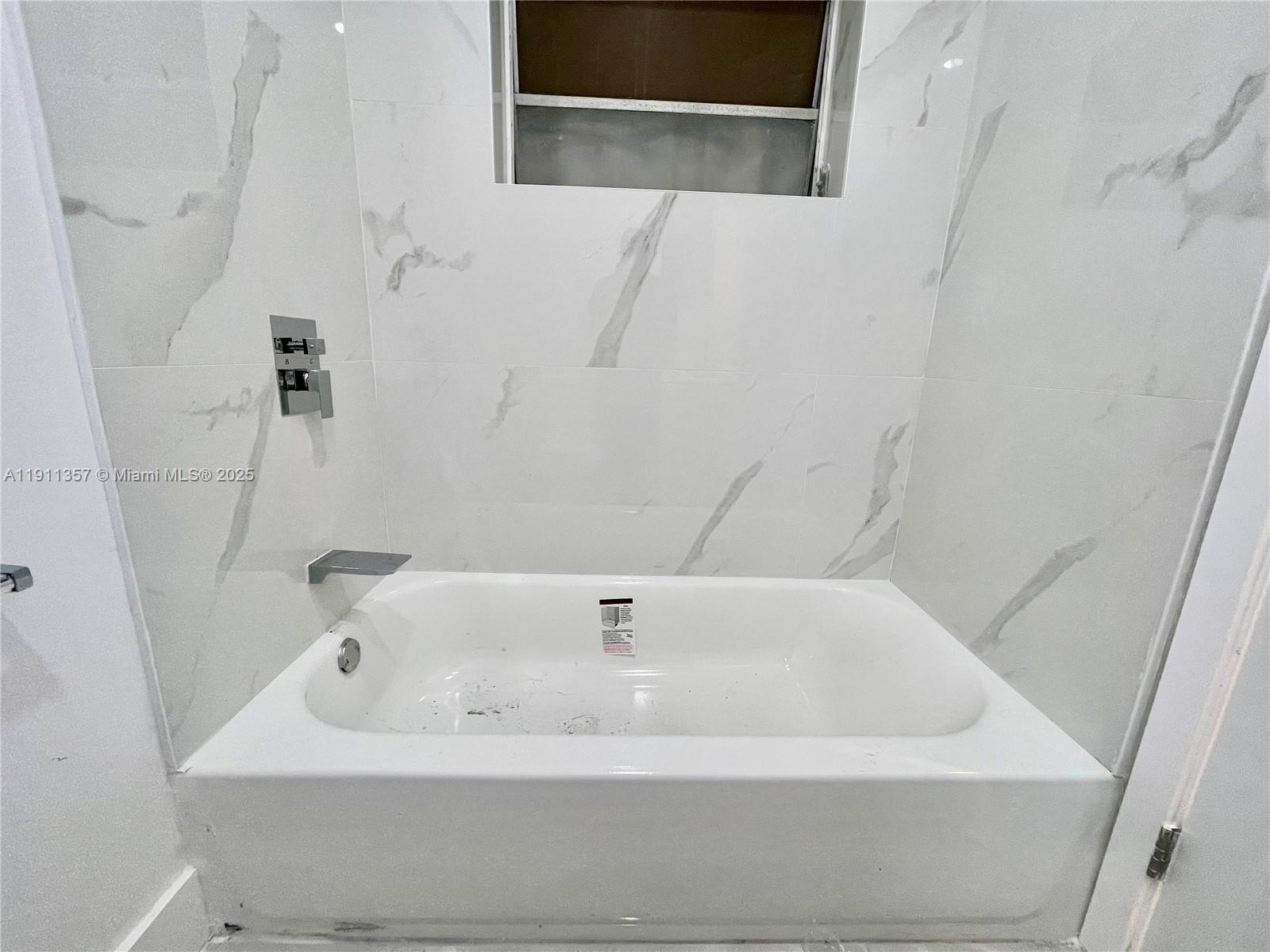 CANNON POINT FIRST ADD - Residential Lease