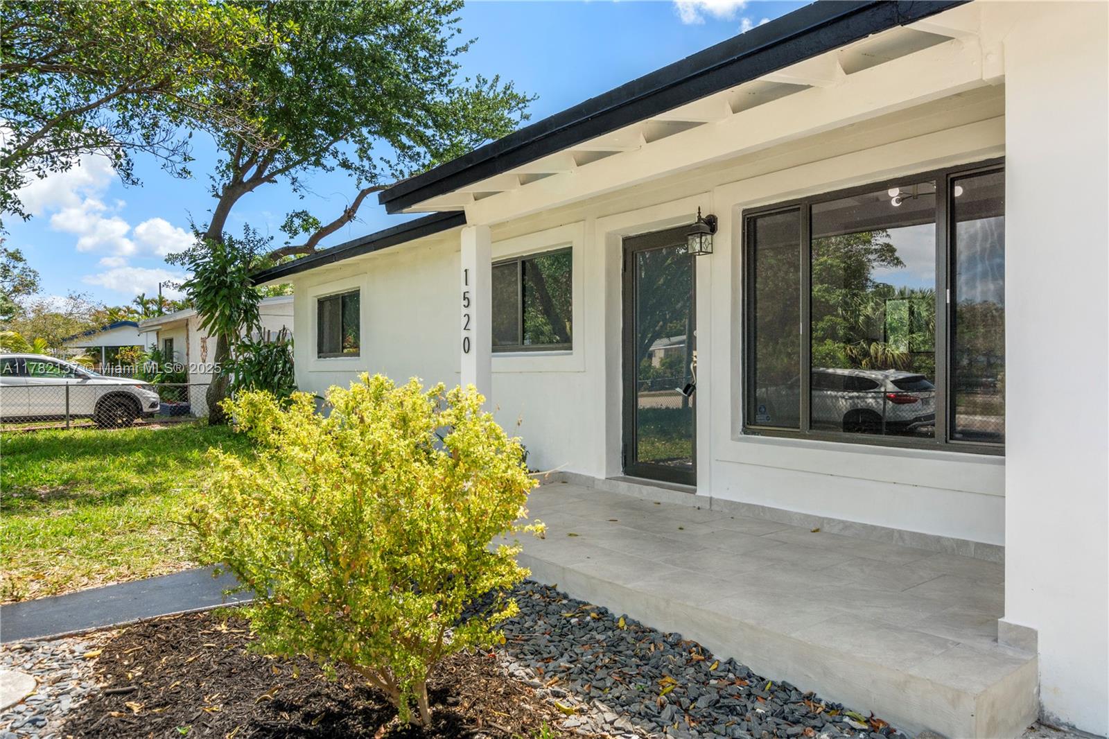 Property for Sale at Address Not Disclosed, Fort Lauderdale, Broward County, Florida - Bedrooms: 3 
Bathrooms: 1  - $464,500