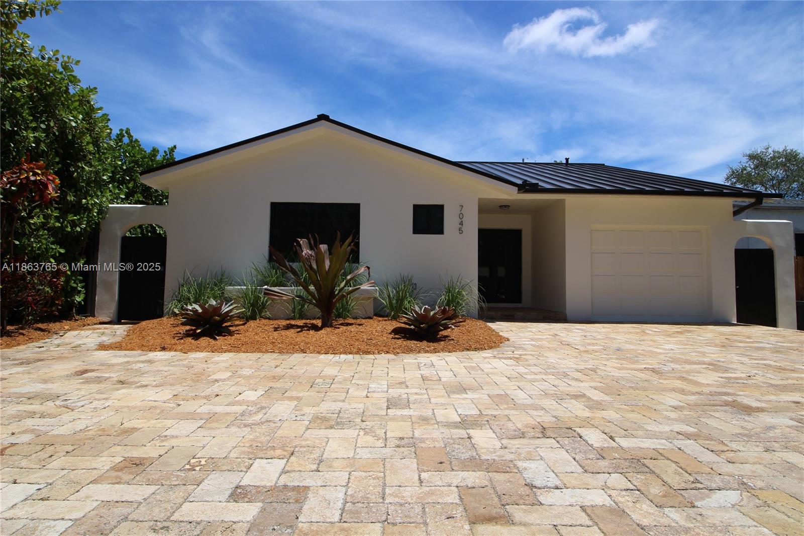 7045 SW 83rd Pl