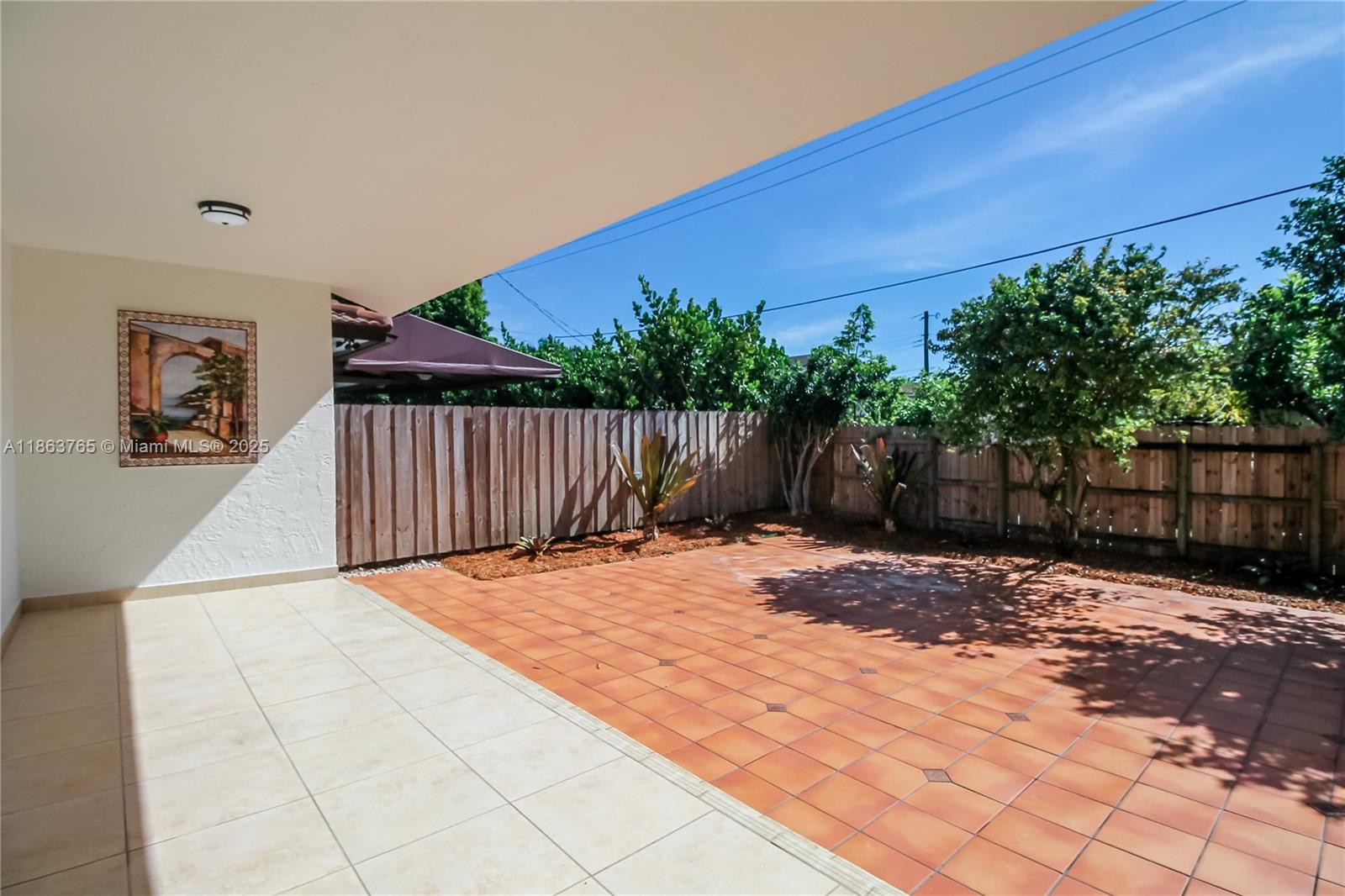 SUNSET PINES - Residential