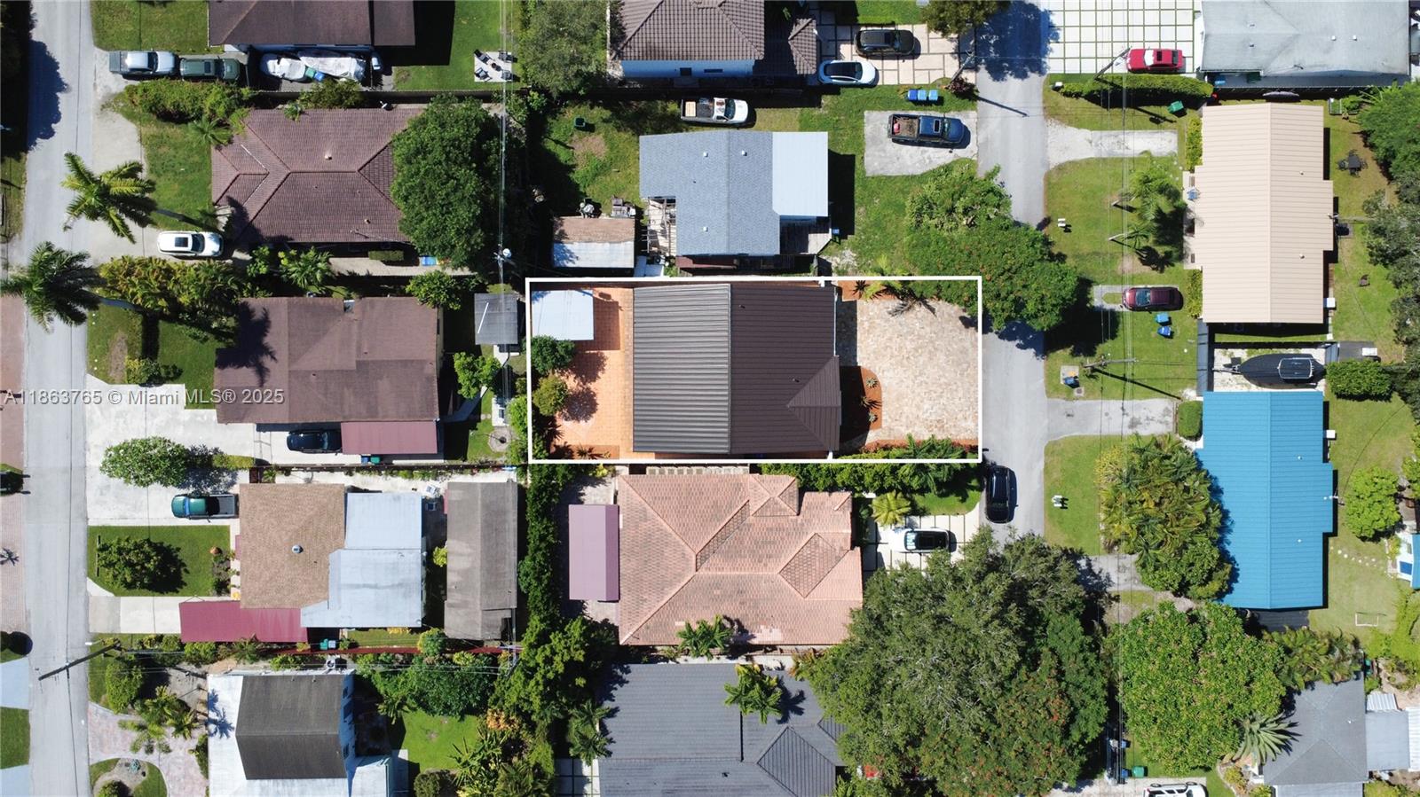 SUNSET PINES - Residential