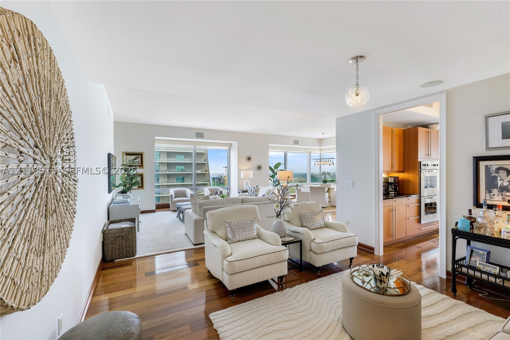 1425 Brickell Ave 50B