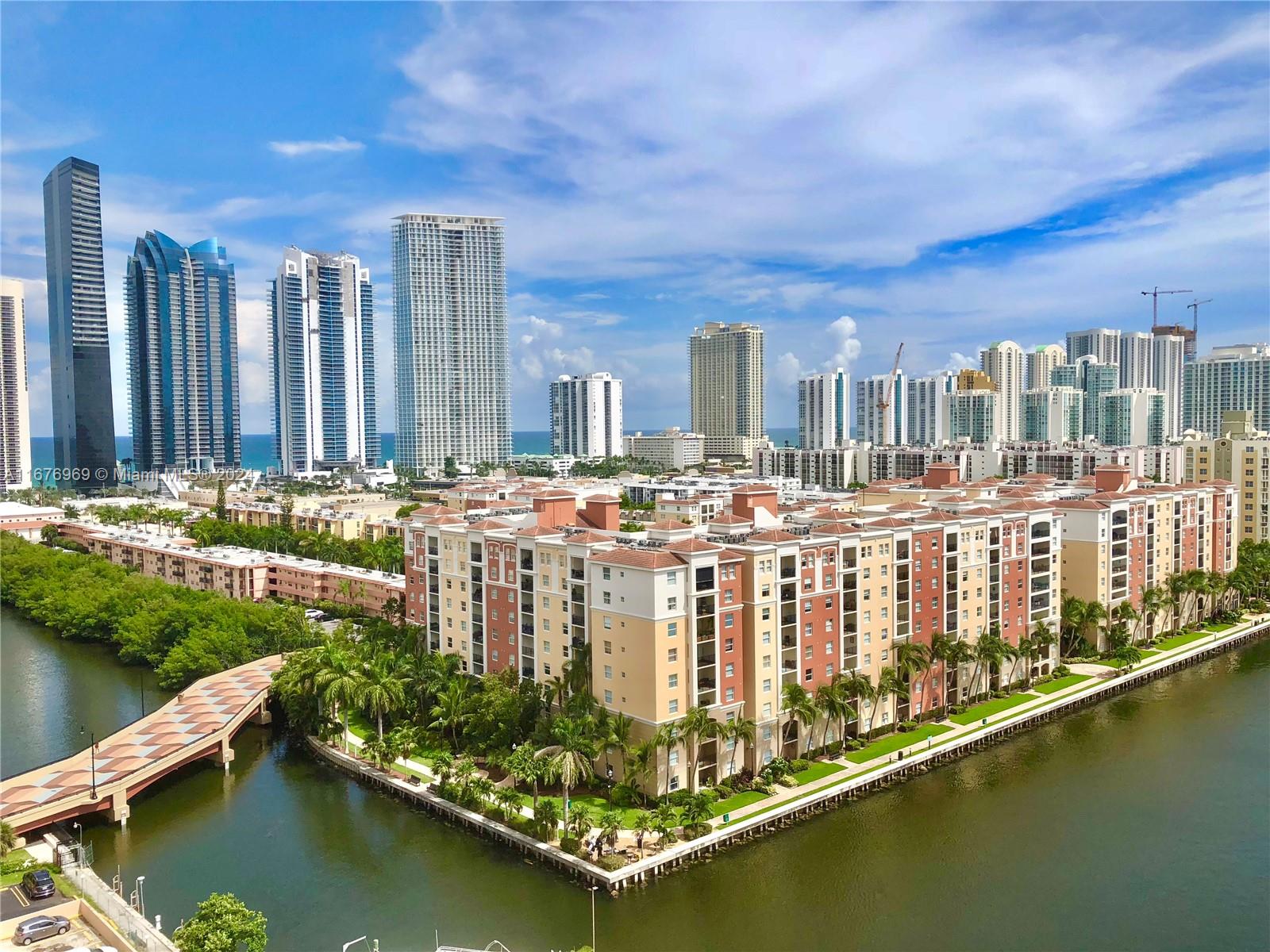 17150 N Bay Rd 2614, Sunny Isles Beach, Miami-Dade County, Florida - 3 Bedrooms  
2 Bathrooms - 