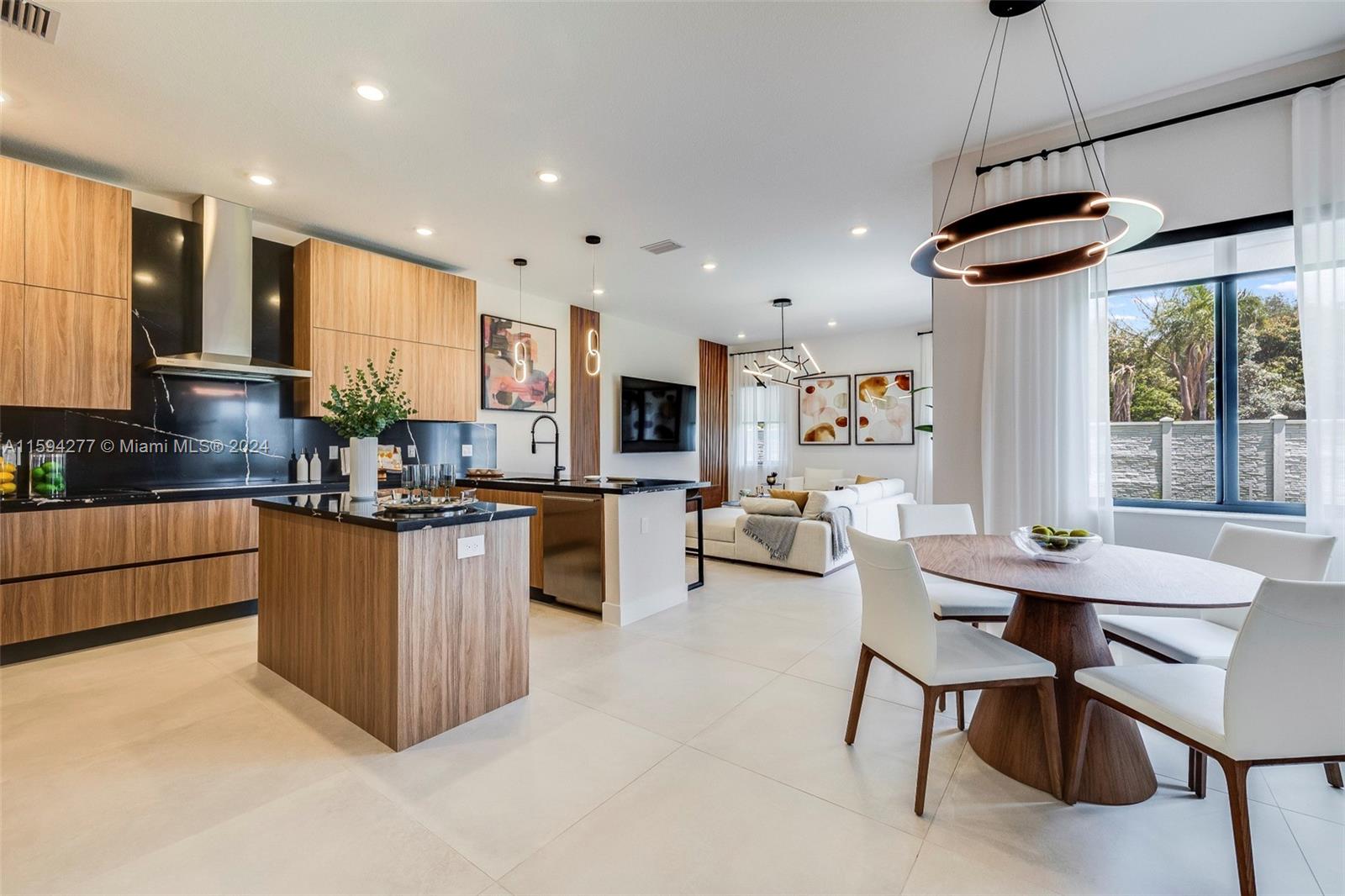 Centris Diamond - Residential