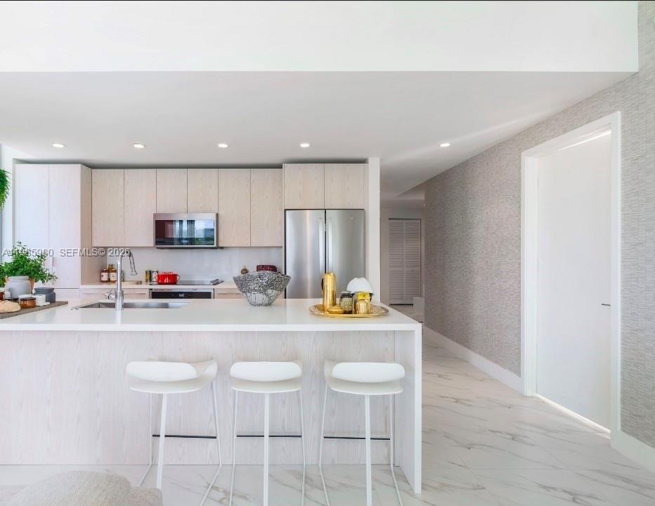 METROPICA NORTH TOWER ONE - Residential Lease