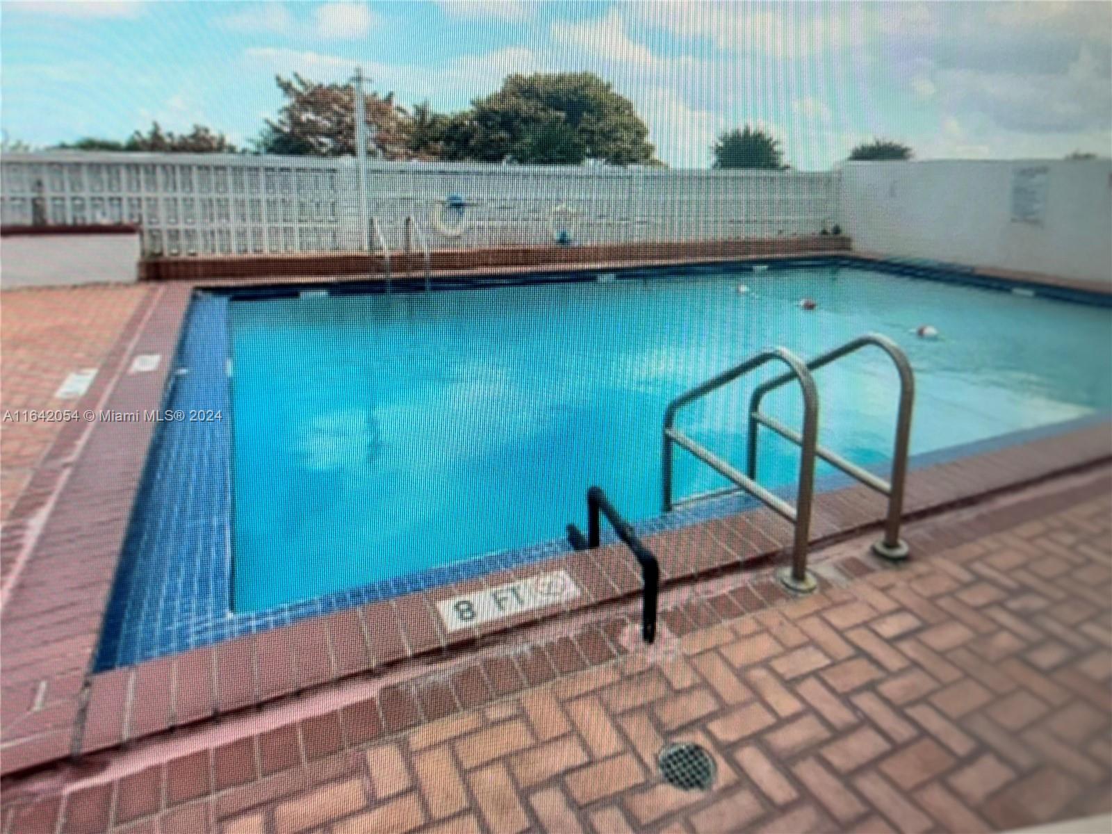 6969 Collins Ave 308