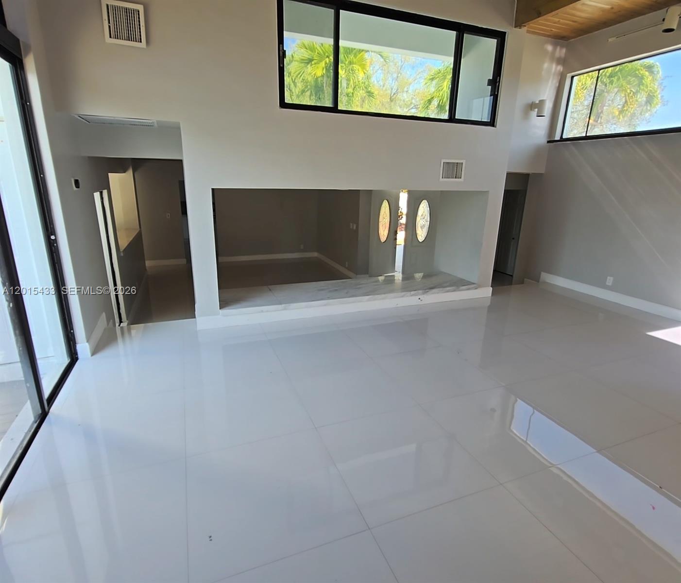 JACARANDA COUNTRY CLUB WES - Residential